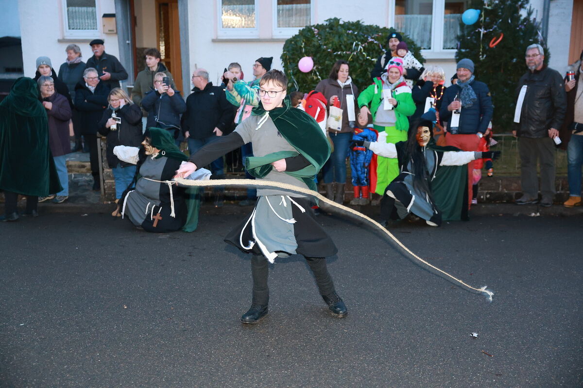 Fasnet-Umzug_Scheiterhau-Hexa_Genkingen_diet_170126__07