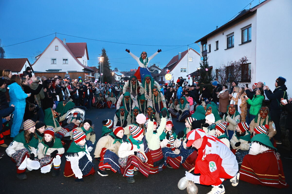 Fasnet-Umzug_Scheiterhau-Hexa_Genkingen_diet_170126__19