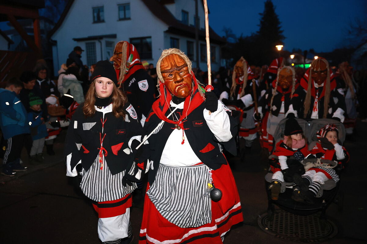 Fasnet-Umzug_Scheiterhau-Hexa_Genkingen_diet_170126__24
