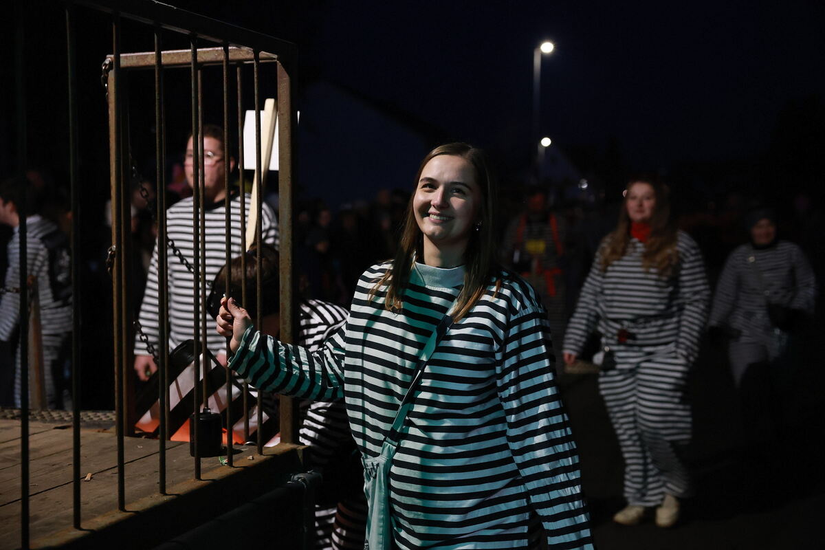 Fasnet-Umzug_Scheiterhau-Hexa_Genkingen_diet_170126__33