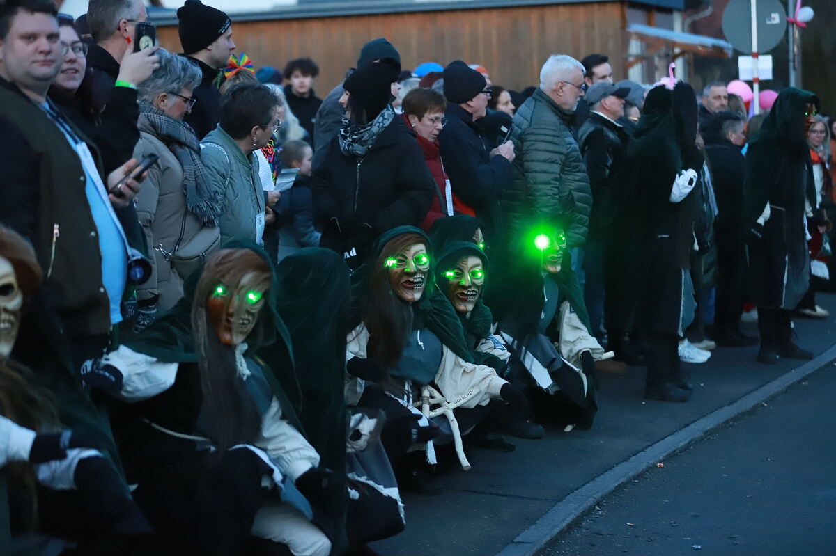 Fasnet-Umzug_Scheiterhau-Hexa_Genkingen_diet_170126__47