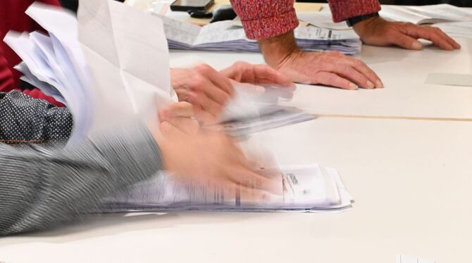 Auszählung Briefwahl