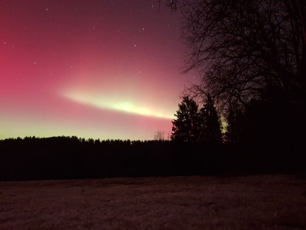 Polarlichter über Münsingen-Dottingen