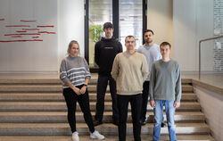 Groz-Beckert_Uebernahme_Azubis_MC_Gruppenbild