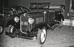 Etwa Mitte der 1980er-Jahre – Welches Automodell wurde hier fotografiert? Wo war es abgestellt?