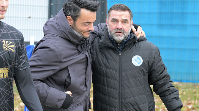 Giovanni Zarrella (links) begrüßt seinen Freund Volker Grimminger.