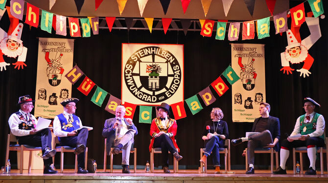 Teilnehmer der Podiumsdiskussion waren: von links: Reinhard Siegle (VFON), Kurt Szofer (Narrenfreundschaftsring Schwarzwald-Baar
