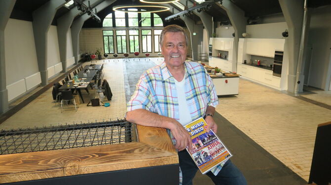 Veranstalter Heinz Bertsch vor einigen Jahren in den Räumen der Reutlinger Grill-Schule, in denen früher die Disco Färberei 4 re