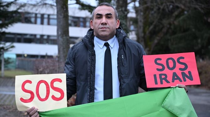 Iran, Krieg, Proteste, Pflegefachkraft Die Familie von Vahid Beheshti Moez lebt im Iran. Er hat nur wenig Kontakt zu ihnen.