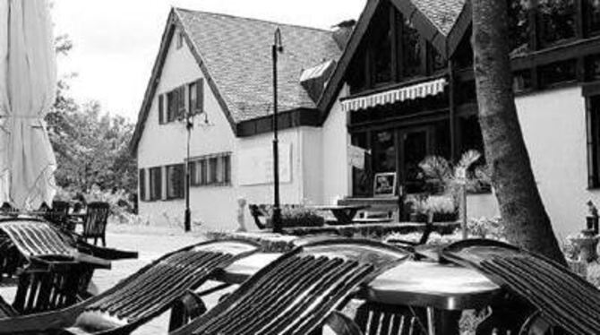 Landgasthof »Übersberger Hof«: Warten auf Gäste - und Käufer.
GEA-FOTO: SAUTTER