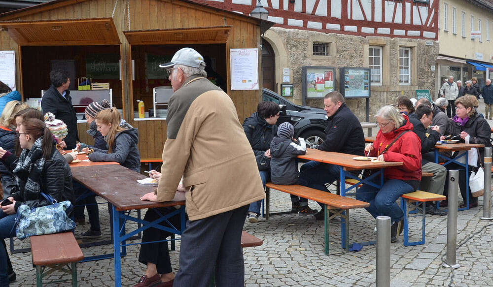 Lammevent mit Ostermarkt in Bad Urach
