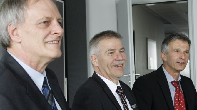 Erwin Graf (Pressesprecher), Klaus Knoll (Geschäftsführer AOK Neckar-Alb) und Richard Scherer (Betriebliches Gesundheitsmanageme