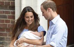 Prinz William und Herzogin Kate mit ihrem neugeborenen Sohn George im Juli 2013. Foto: Tal Cohen