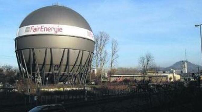 Der gute alte Gaskessel an der Stadtautobahn: Seit 50 Jahren leistet er treue Dienste. Als Erdgas-Speicher spielt er eine unterg