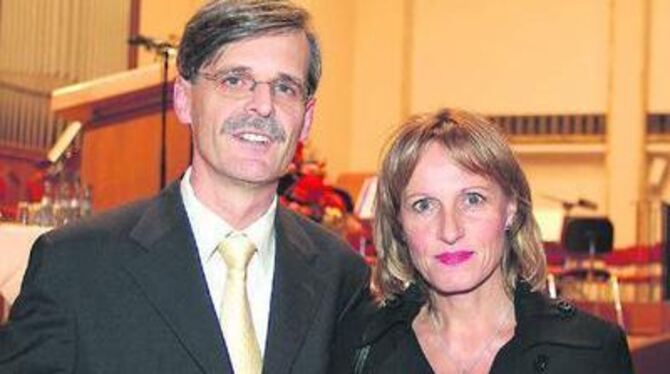 Amerikanistik-Professor und Englisch-Lehrerin am Gymnasium in Rottenburg: Bernd Engler und Ehefrau Lucia am Freitag bei der offi