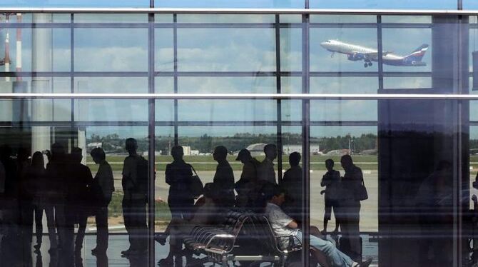 Blick auf den Flughafen Moskau-Scheremetjewo: Die Liste gilt als Reaktion auf EU-Einreiseverbote für russische Abgeordnete un