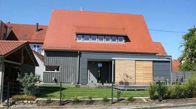 Fachwerk in die Moderne hinübergerettet - Kreis Tübingen - Reutlinger