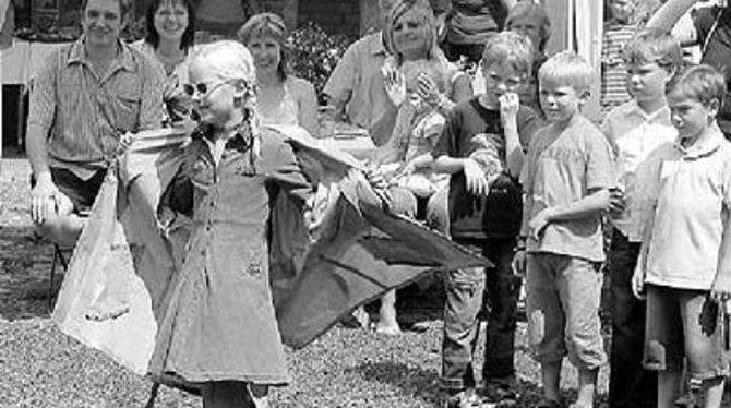 Modenschau beim Geburtstagsfest der Kirchfeldschule. 
FOTO: ULP