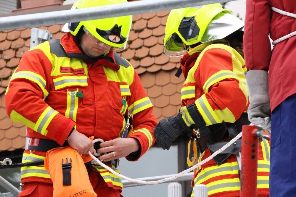 Abnahme Leistungsabzeichen Feuerwehr Münsingen 2015