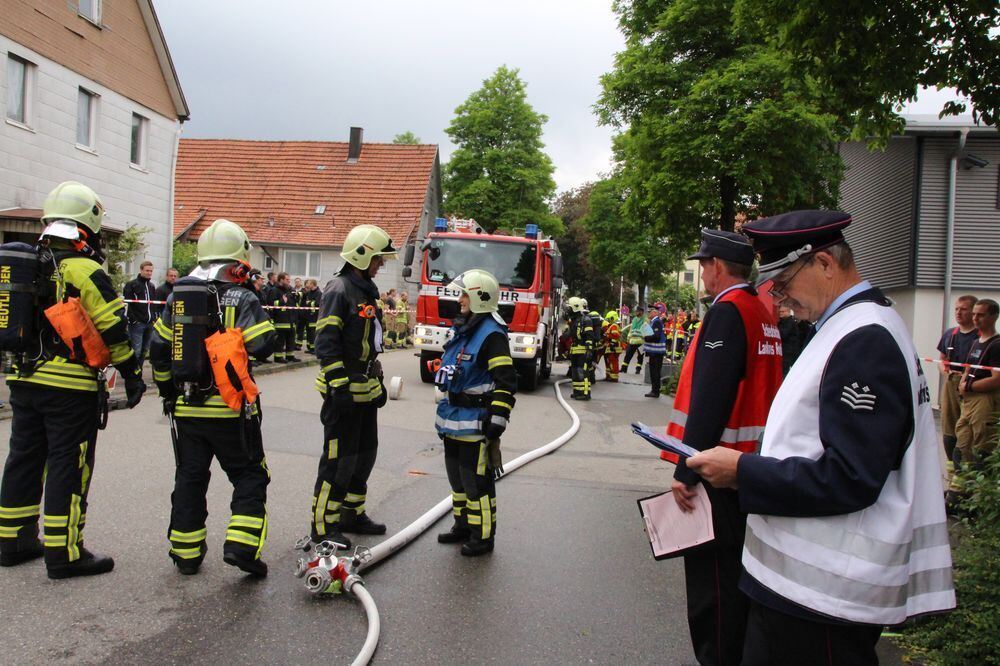 Abnahme Leistungsabzeichen Feuerwehr Münsingen 2015