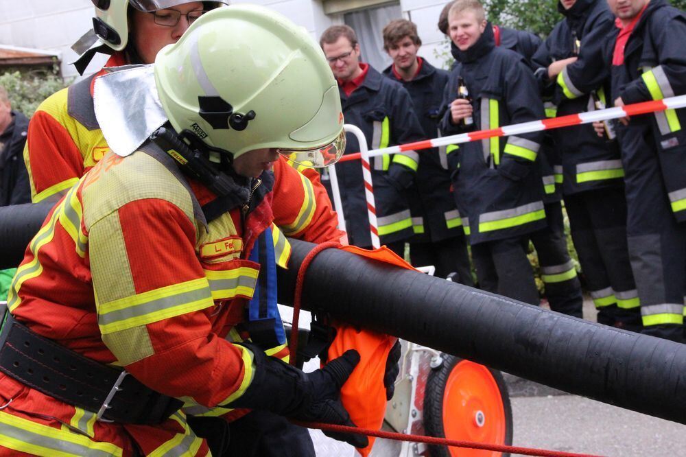 Abnahme Leistungsabzeichen Feuerwehr Münsingen 2015