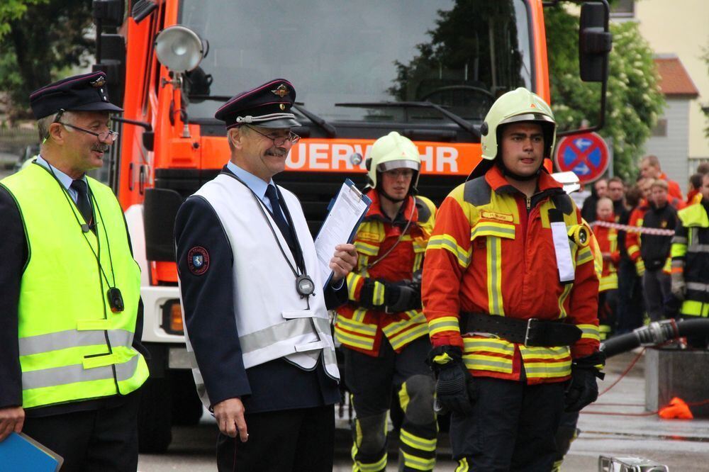 Abnahme Leistungsabzeichen Feuerwehr Münsingen 2015