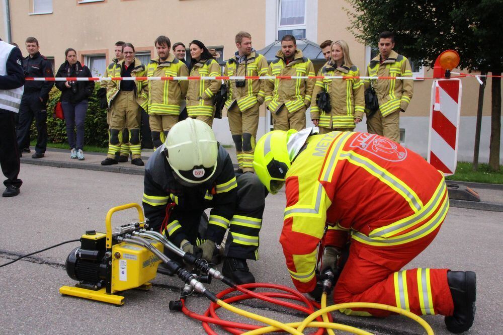 Abnahme Leistungsabzeichen Feuerwehr Münsingen 2015