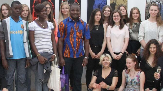Kunst verbindet: Jugendliche aus Reutlingens Partnerstädten wirkten eine Woche lang zusammen mit BZN-Gymnasiasten schöpferisch.