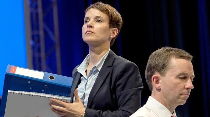 Frauke Petry findet Bernd Luckes Rückzug konsequent. Foto: Maja Hitij/Archiv
