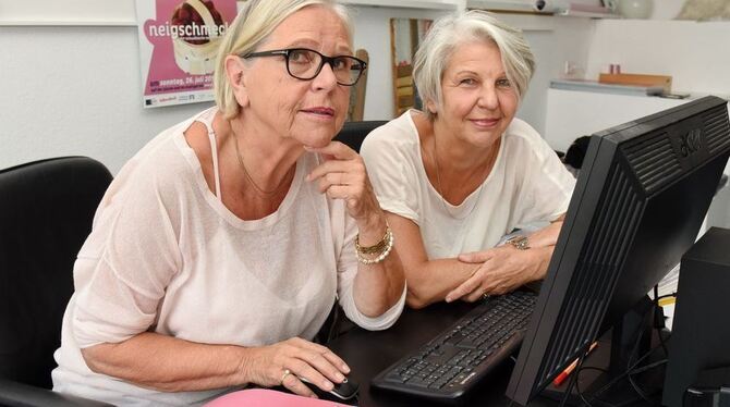 Karin Zäh (links) und Gabi Janz organisieren auch die elfte Auflage des Neigschmeckt-Marktes am Sonntag, 26. Juli. 166 Anbieter