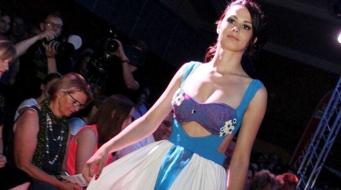 Erster Platz für Sabrina Ilazi mit »Workout Couture«. FOTO: KOZJEK Erster Platz für Sabrina Ilazi mit »Workout Couture«. FOTO: KOZJEK