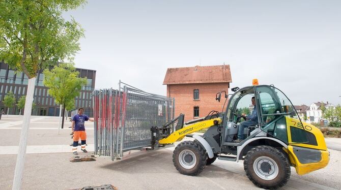 Eingekastelt: Der Zugang zum Krankenhäusle ist nur noch begrenzt möglich.  FOTO: TRINKHAUS