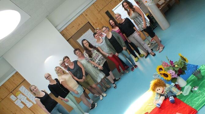 Sie trafen sich zu einer pädagogischen Woche, um als Team das neue Kinderhaus in Gniebel von Anfang an zu einer "lernfreundliche