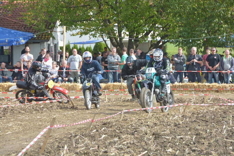 Sechs-Stunden-Mofarennen Motorradfreunde Nehren 2015