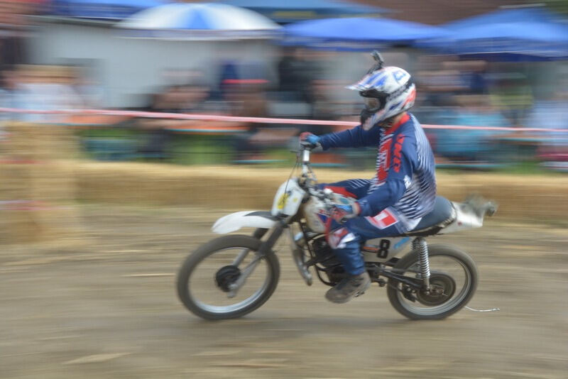 Sechs-Stunden-Mofarennen Motorradfreunde Nehren 2015