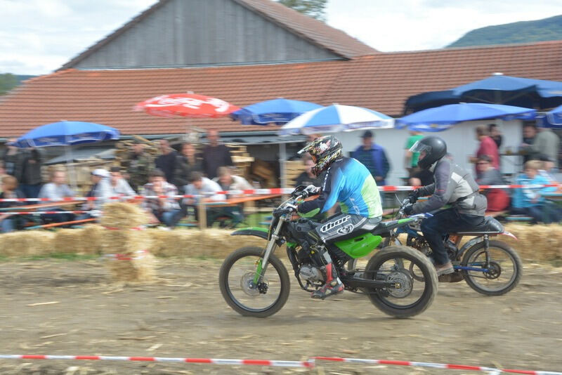 Sechs-Stunden-Mofarennen Motorradfreunde Nehren 2015