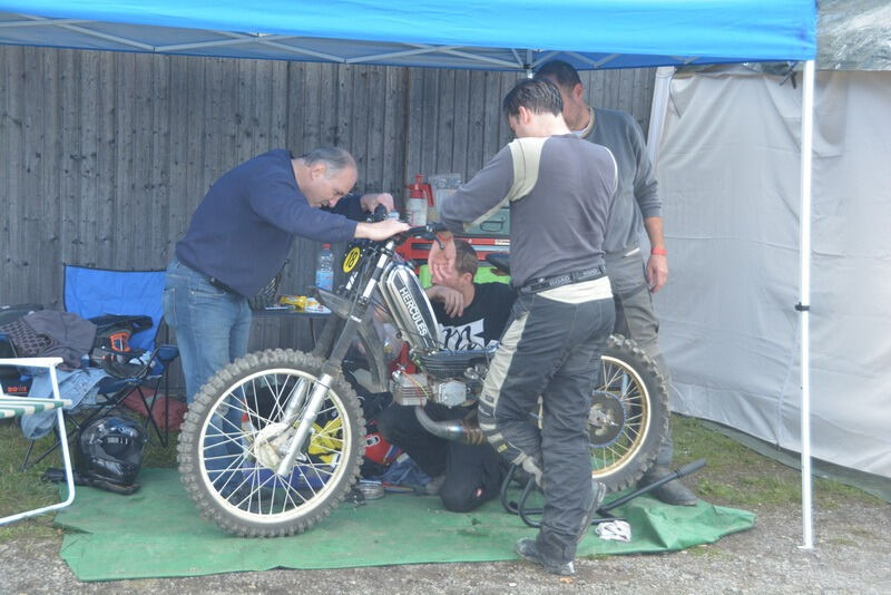 Sechs-Stunden-Mofarennen Motorradfreunde Nehren 2015