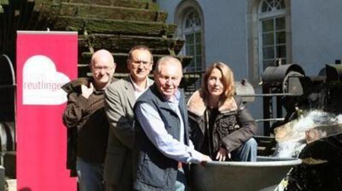 Die Macher des ersten Kulturufers an der Echaz sorgen am Samstag für beste Unterhaltung (von links): Christian van der Wring, Fr