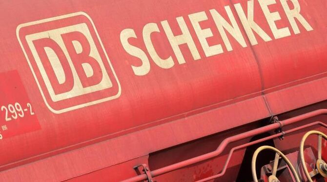 In der Bahn-Gütersparte DB Schenker Rail sollen Stellen abgebaut werden. Foto: Bodo Marks