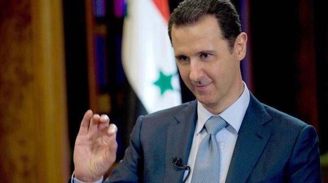 Syriens Machthaber Baschar Al-Assad spricht im Präsidentenpalast in Damaskus. Foto: EPA/Sana/Archiv