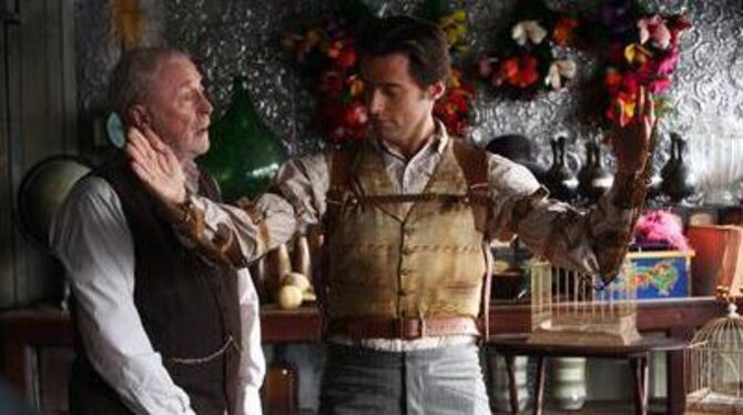 Spannend und magisch: &raquo;Prestige - Meister der Magie&laquo; mit Hugh Jackman als Robert Angier (rechts) und Michael Caine a