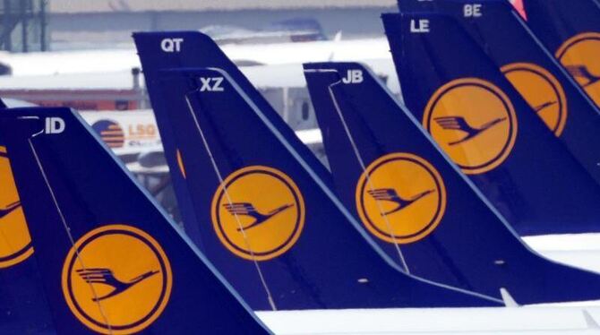 Bei der Lufthansa stehen die Zeichen wieder auf Streik. Foto: Federico Gambarini/Illustration Bei der Lufthansa stehen die Zeichen wieder auf Streik. Foto: Federico Gambarini/Illustration