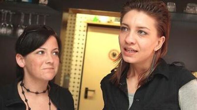 Katharina Schadt und Lydia Moiseev sind verschiedener Meinung. FOTO: TRINKHAUS