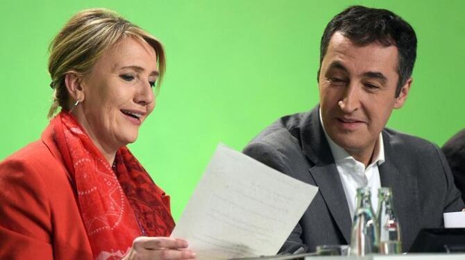 Die Bundesvorsitzenden der Grünen, Simone Peter und Cem Özdemir, stellen sich zur Wiederwahl. Foto: Rainer Jensen