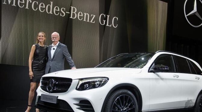 Daimler-Chef Dieter Zetsche bei der Vorstellung des neuen Geländewagens Mercedes Benz GLC im Juni dieses Jahres. Foto: Marija