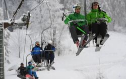 Wintersportler auf dem Feldberg.