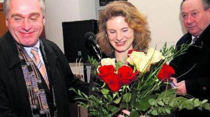 Damals war die Überraschung groß: Die im ersten Durchgang der Bürgermeisterwahl 2003 erfolgreiche Margarete Krug mit Innenminist