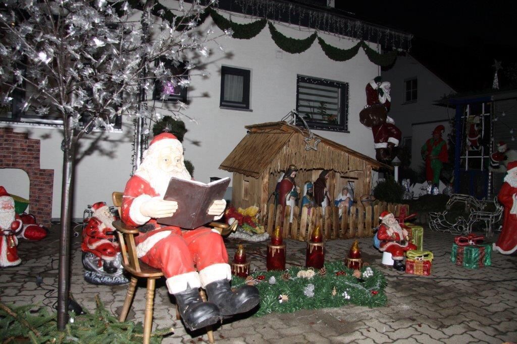 Weihnachtshaus Lichtenstein Unterhausen