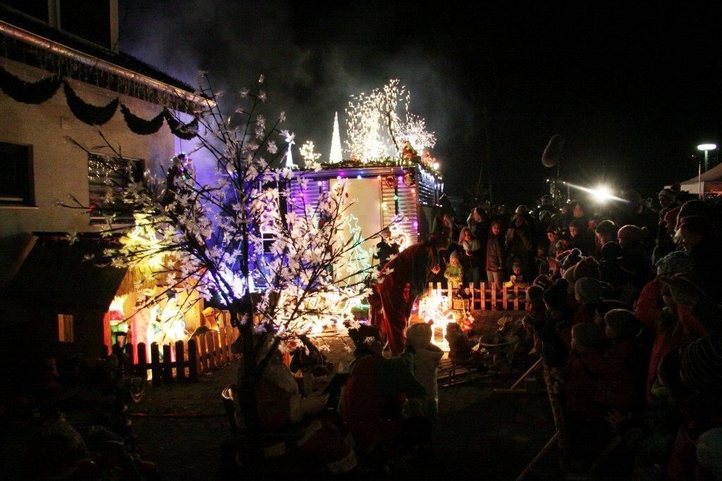 Weihnachtshaus Lichtenstein Unterhausen
