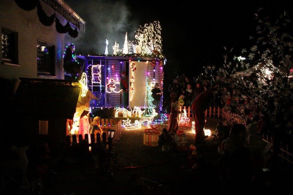 Weihnachtshaus Lichtenstein Unterhausen